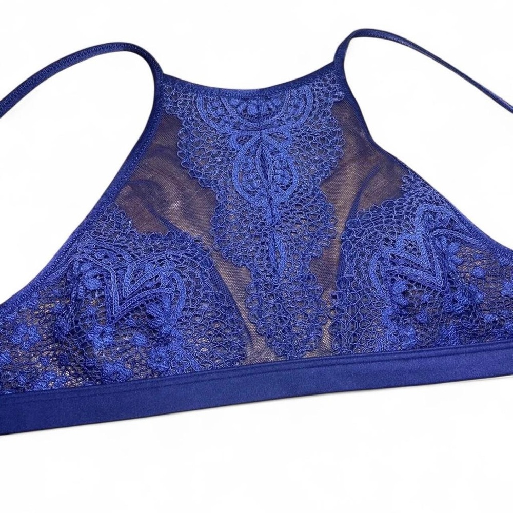 Victoria’s Secret Blue Lace Bra Size L Unlined Bralette